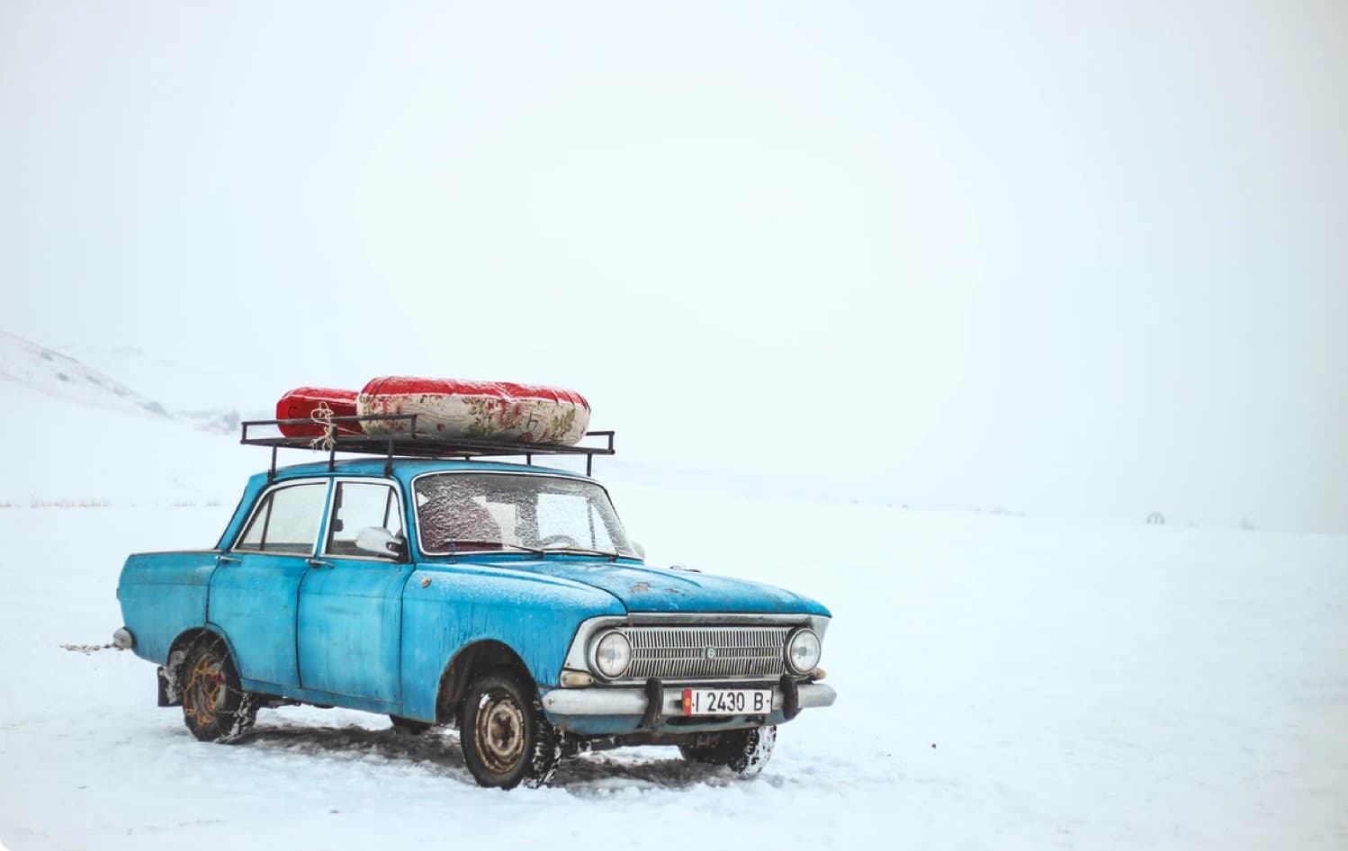Car with roof rack